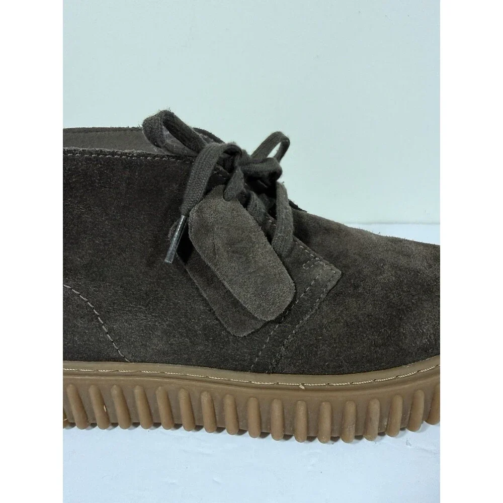 Clarks brand new